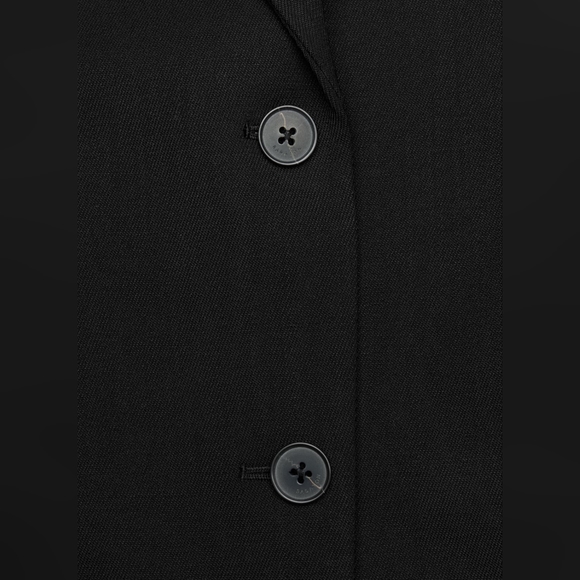 Aritzia babaton strategy blazer - Picture 10 of 12